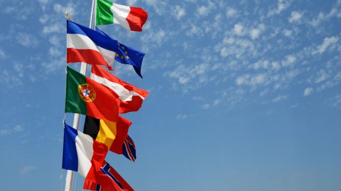 När barnet börjar gå – trappans roll i ett säkert och stimulerande hem - 2025-10-22T183613.702